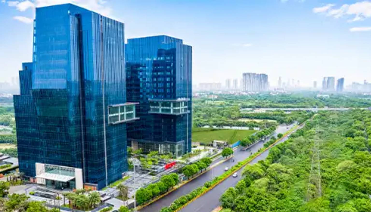 Top Reasons Why Noida Real Estate Market is Booming in 2026